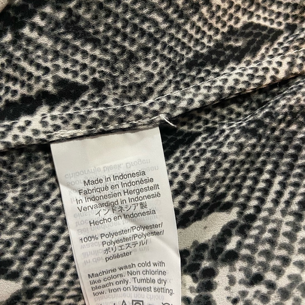 NWT J. Crew Snakeskin Button Up Blouse - Picture 11 of 11